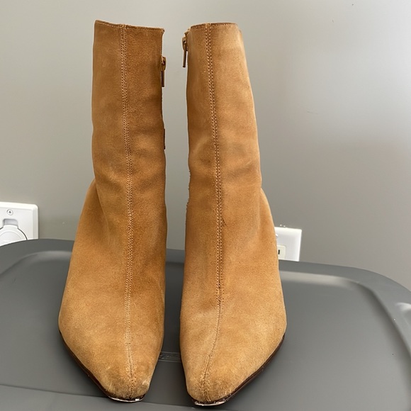 Tan Predictions Leather Collection Boots - Picture 2 of 4